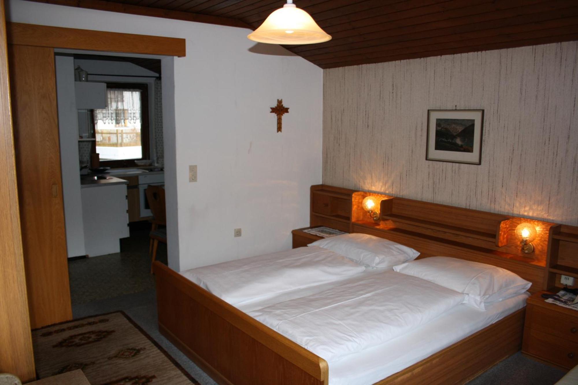 Haus Gassner Apartment Бад Хофгащайн Стая снимка