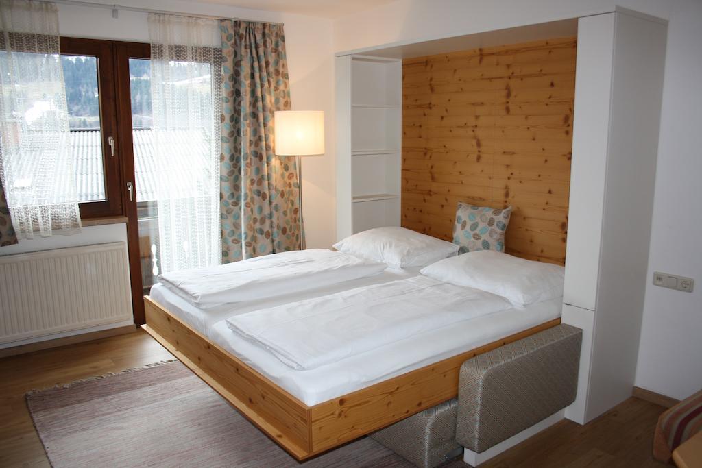Haus Gassner Apartment Бад Хофгащайн Стая снимка