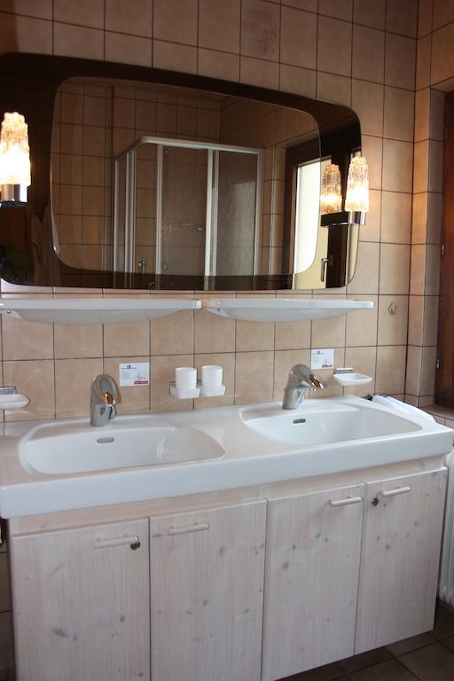 Haus Gassner Apartment Бад Хофгащайн Стая снимка